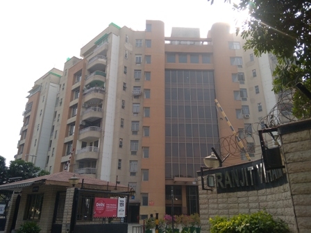 3 bhk flat for rent in Ranjit Vihar 1