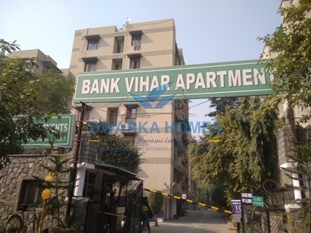 3 bedroom 2 bathroom flat is available for rent in bank vihar apartment Dwarka New Delhi 