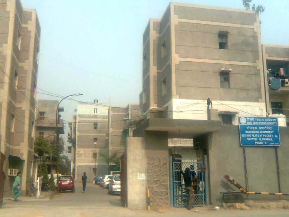 2 bhk DDA flat for rent in Rosewood Apartment Sector 13 Dwarka Delhi
