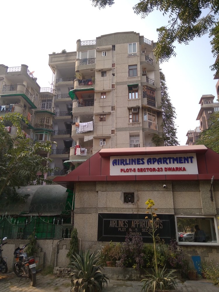 3 bhk flat for sale in Airlines Apartment sector 23 Dwarka Delhi