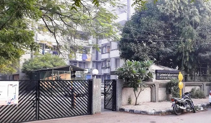 3 bhk flat for sale in St Columbas Apartments Sector 7 Dwarka, Delhi