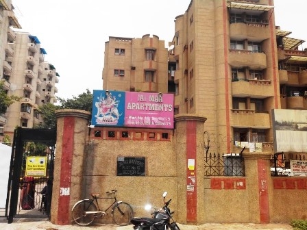 3 bhk flat for sale in Jai Maa Apartment sector 5 Dwarka Delhi